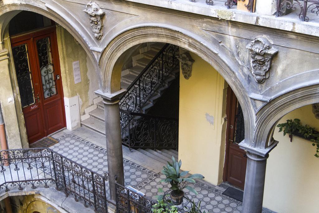 Real Apartments Klauzal Budapest Extérieur photo