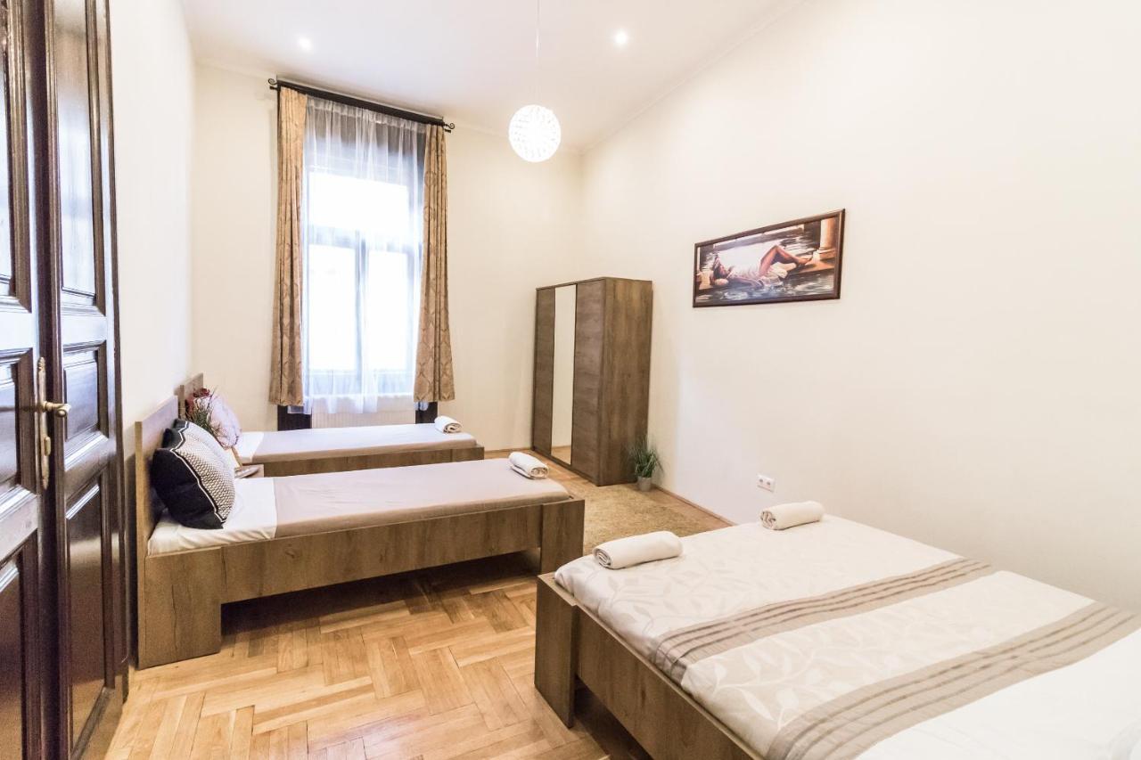 Real Apartments Klauzal Budapest Extérieur photo